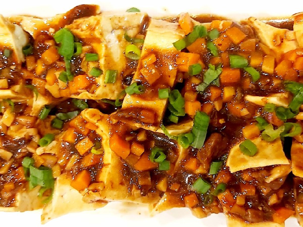 Đậu phụ sốt tương đen
