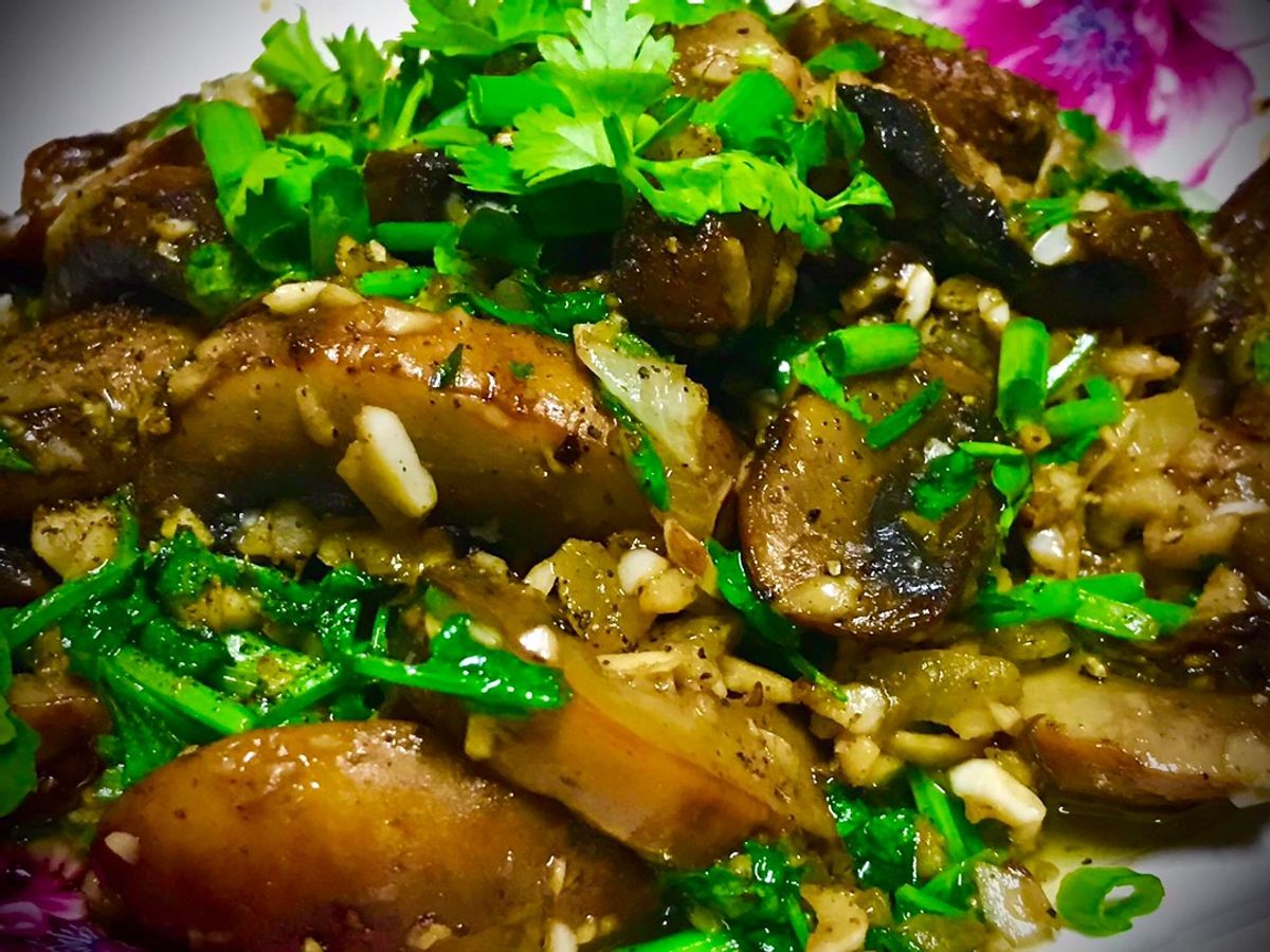 Nấm Mỡ Sốt Bơ Tỏi