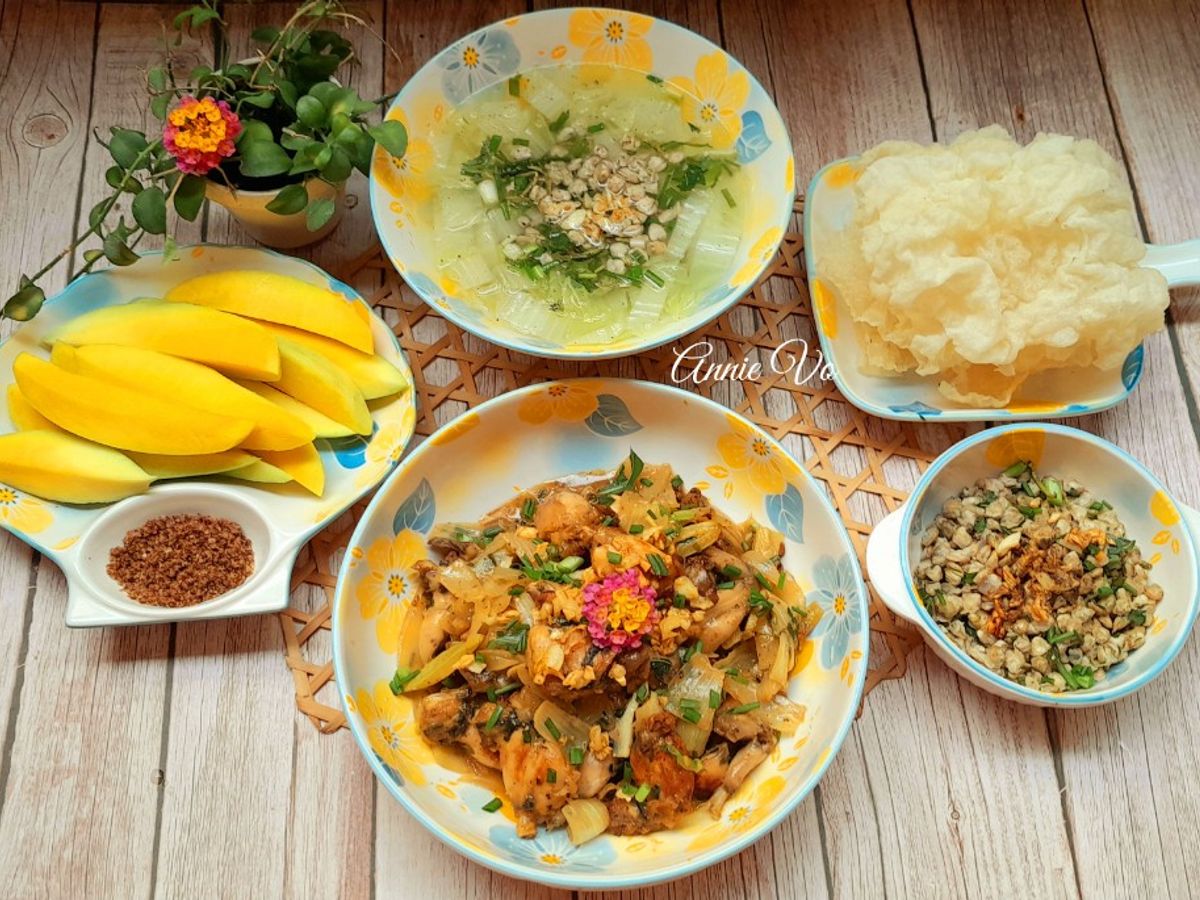 Cơm nhà ngon miệng