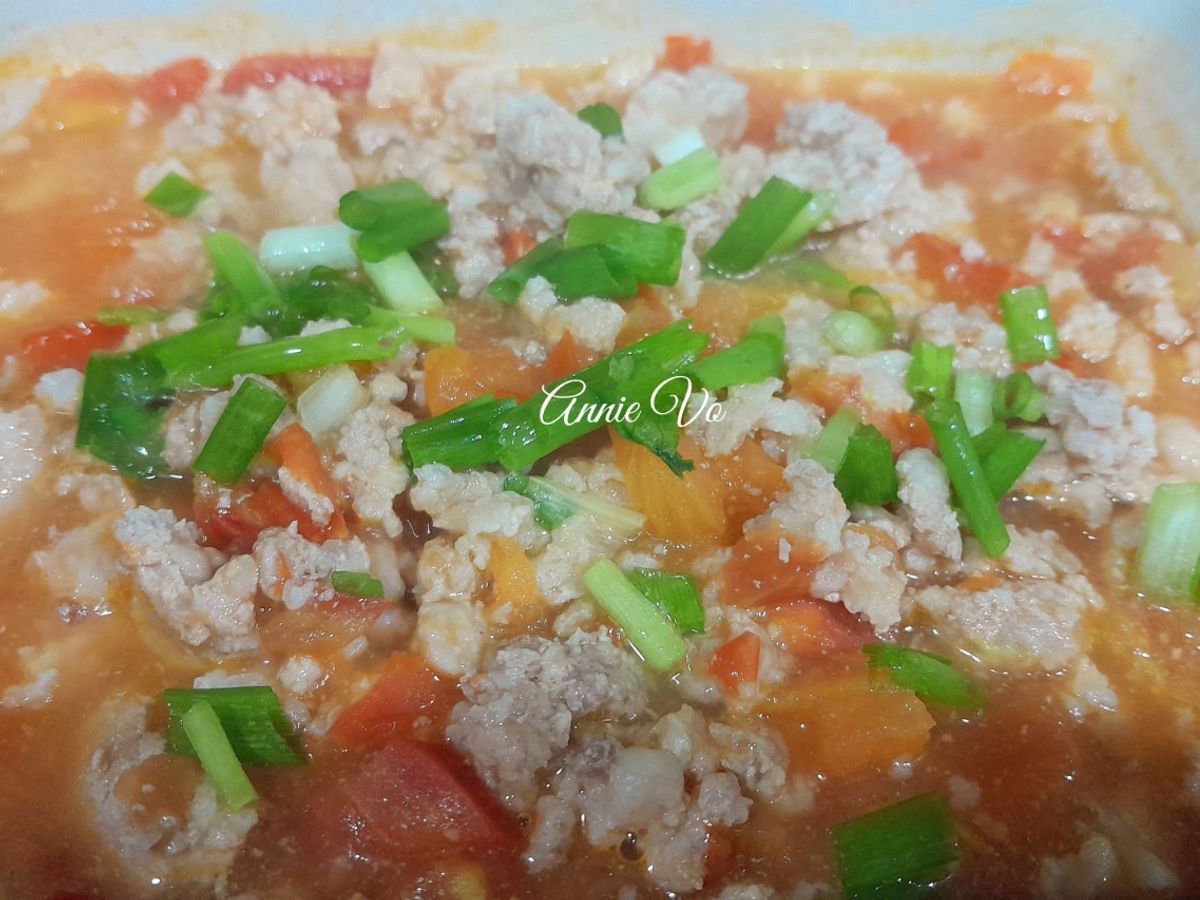 Thịt vai heo rim cà chua