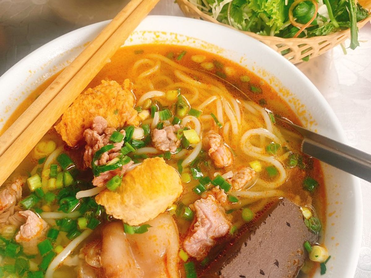 Bún bò huế
