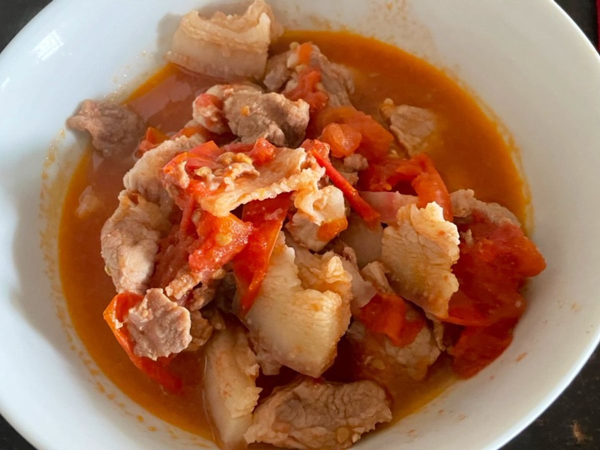 Thịt sốt cà chua siêu nhanh gọn đưa cơm