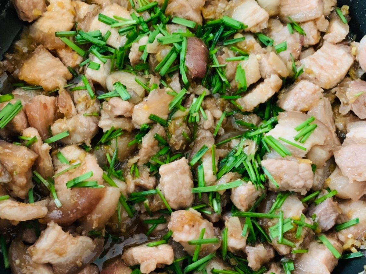 Thịt kho mắm ruốc