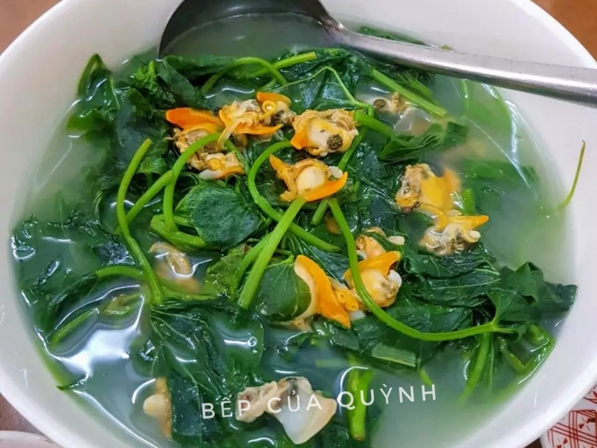 Canh rau lang nấu nghêu