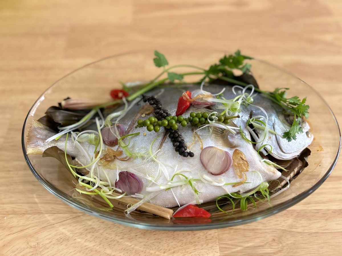 Cá Chim Nướng Lá Chuối