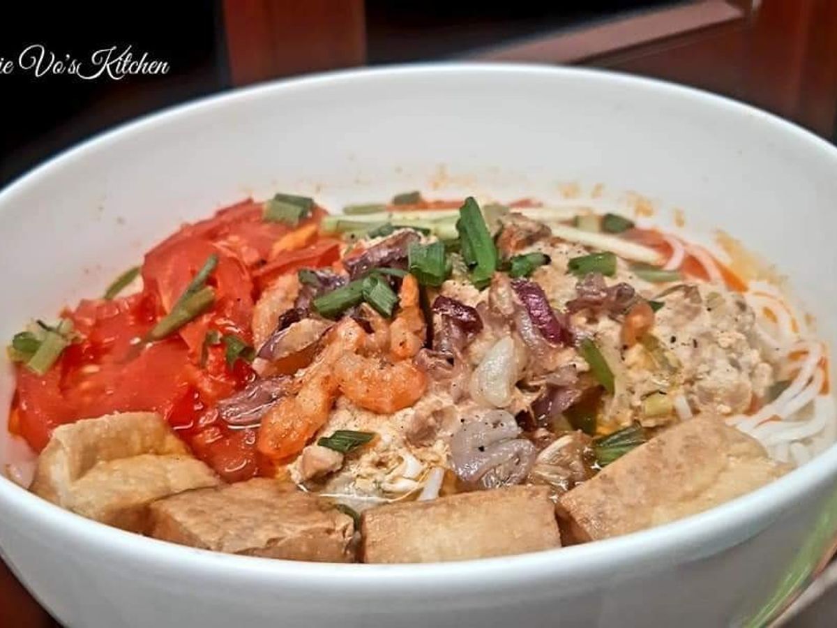 Bún riêu tôm khô