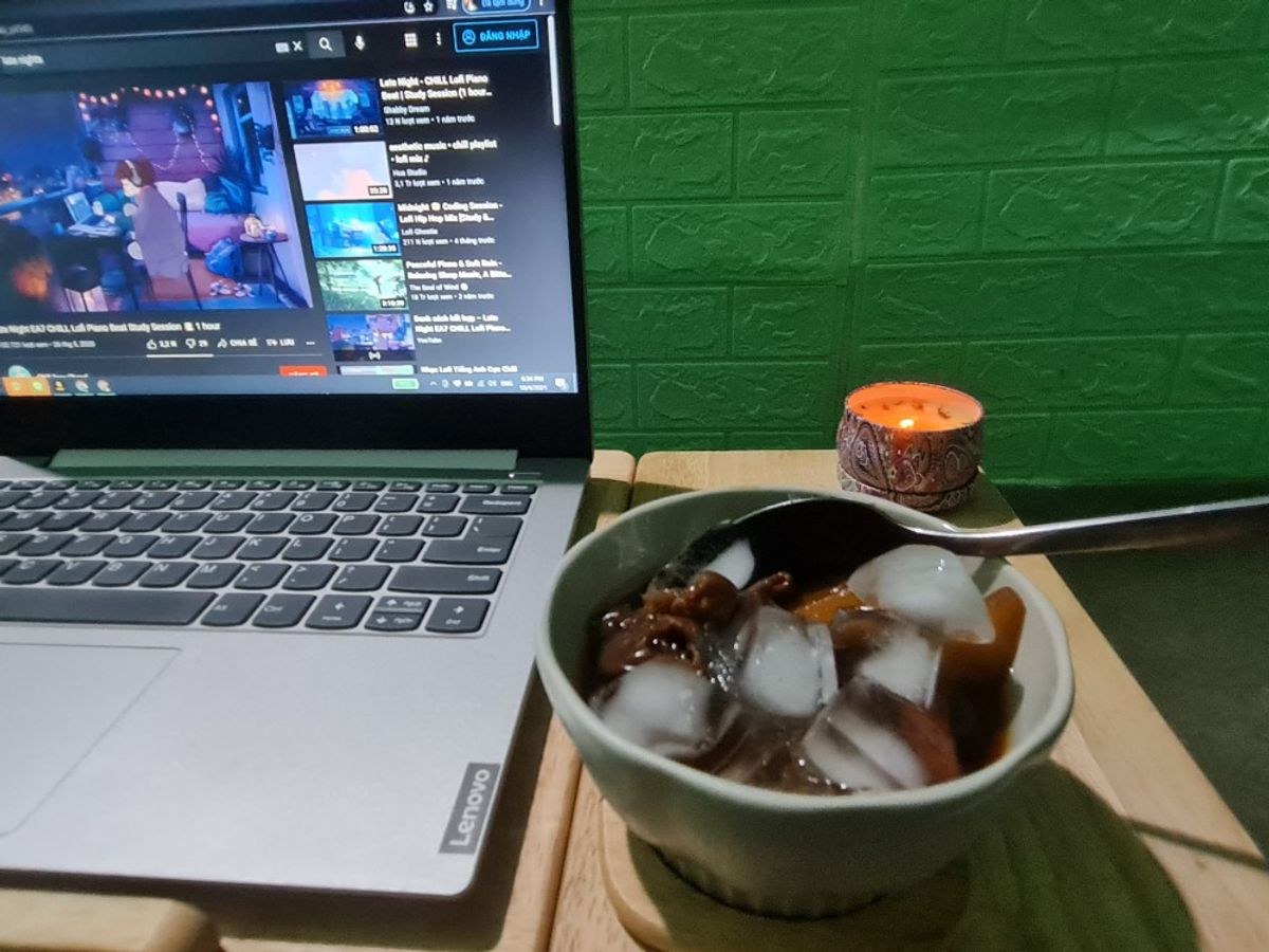 Chè thơm rau câu nhãn nhục