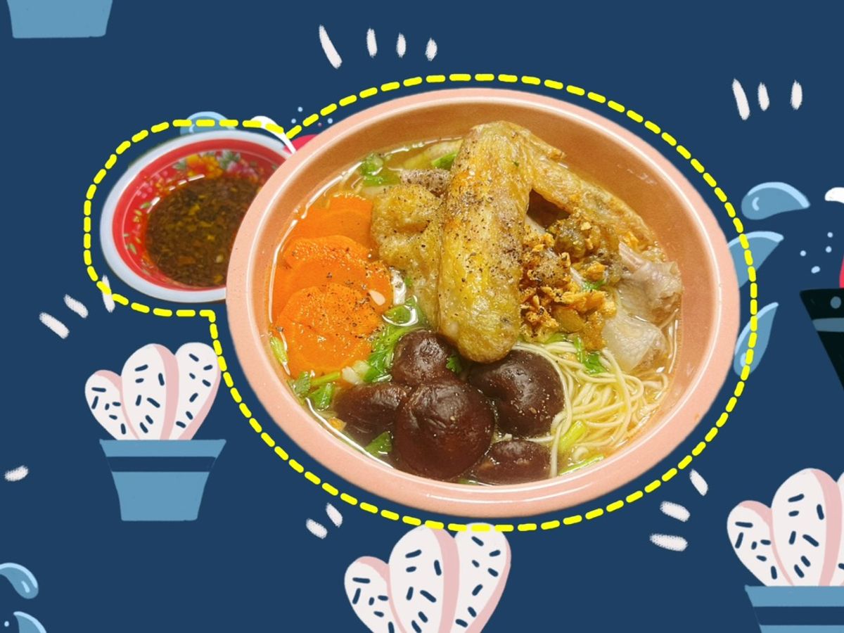 Mì gà hầm nấm đông cô
