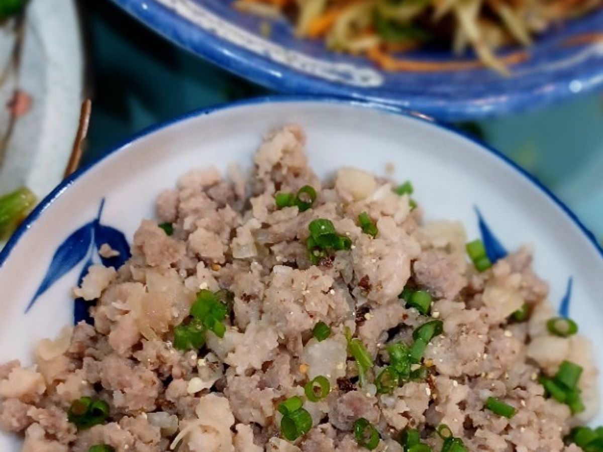 Thịt băm rim mắm