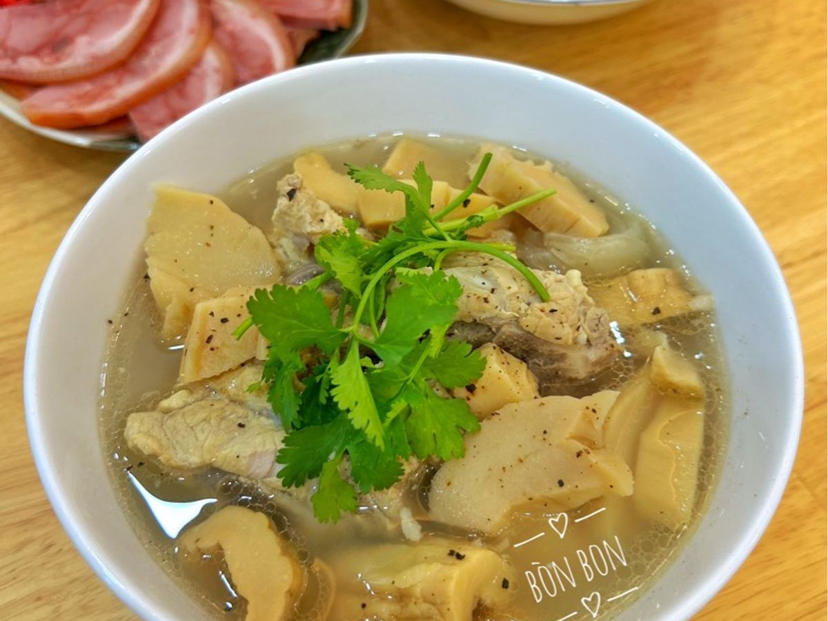 Canh Măng Lưỡi Lợn Hầm Xương