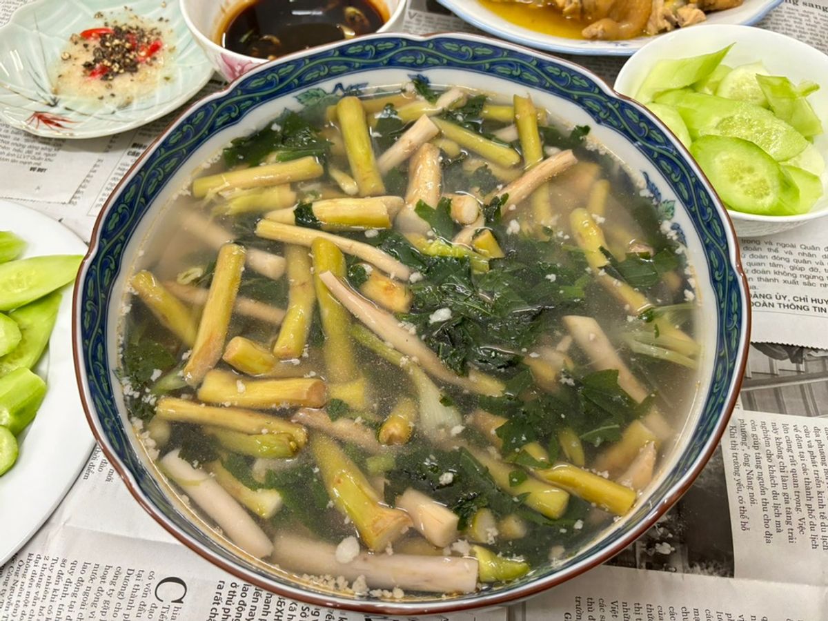 Ngồng khoai nấu tôm