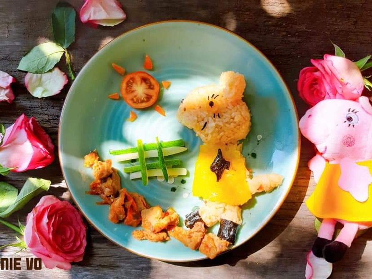 Cơm bento: Heo mẹ của Peppa Pig (Thịt xào cà chua)