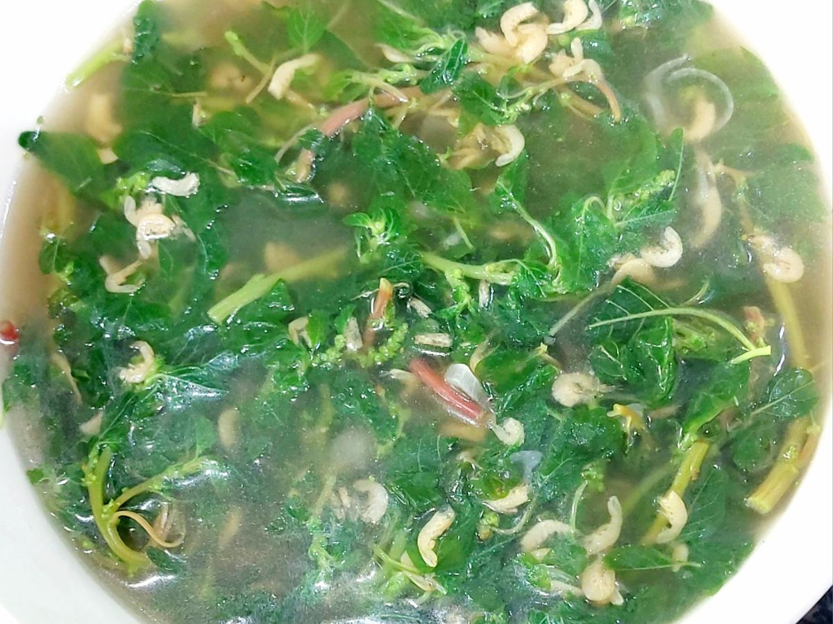 Canh rau dền cơm nấu tép khô