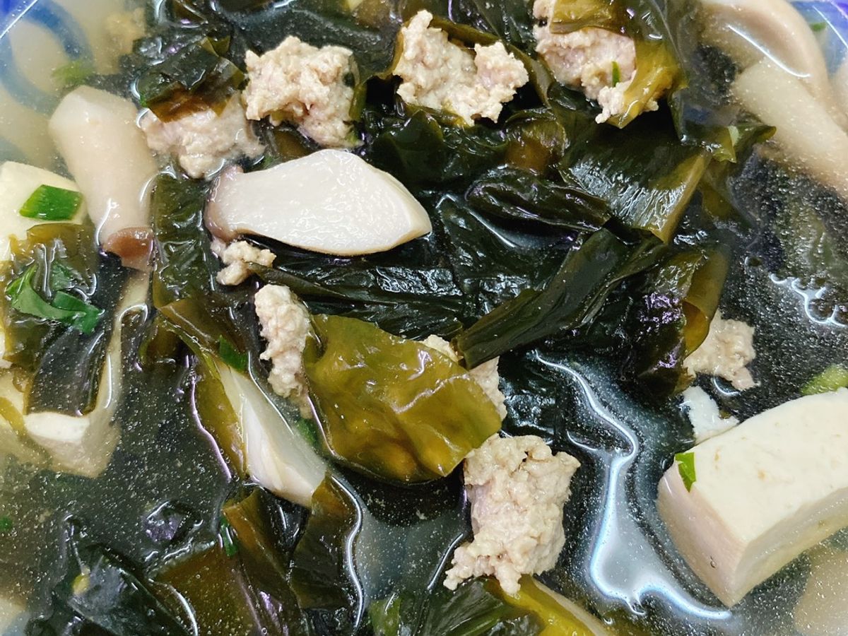 Canh Rong Biển Nấu Thịt Nấm