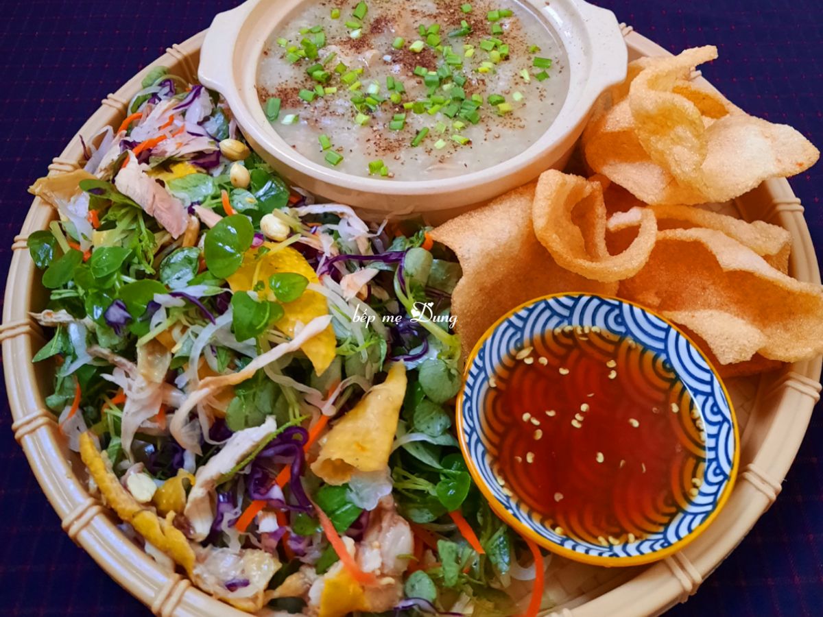 Cháo gà nấm ‐ gỏi gà