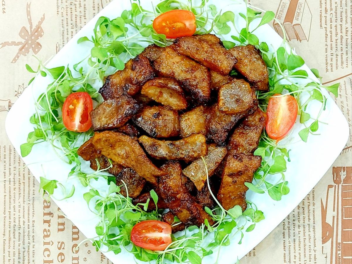 Bẹ sữa heo nướng BBQ