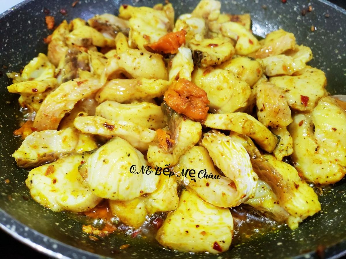 Phi lê cá lóc kho nghệ