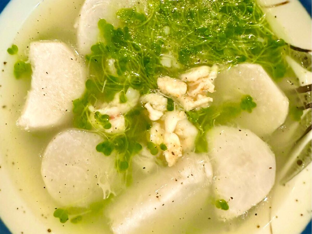 Canh khoai sọ rau mầm nấu tôm nõn