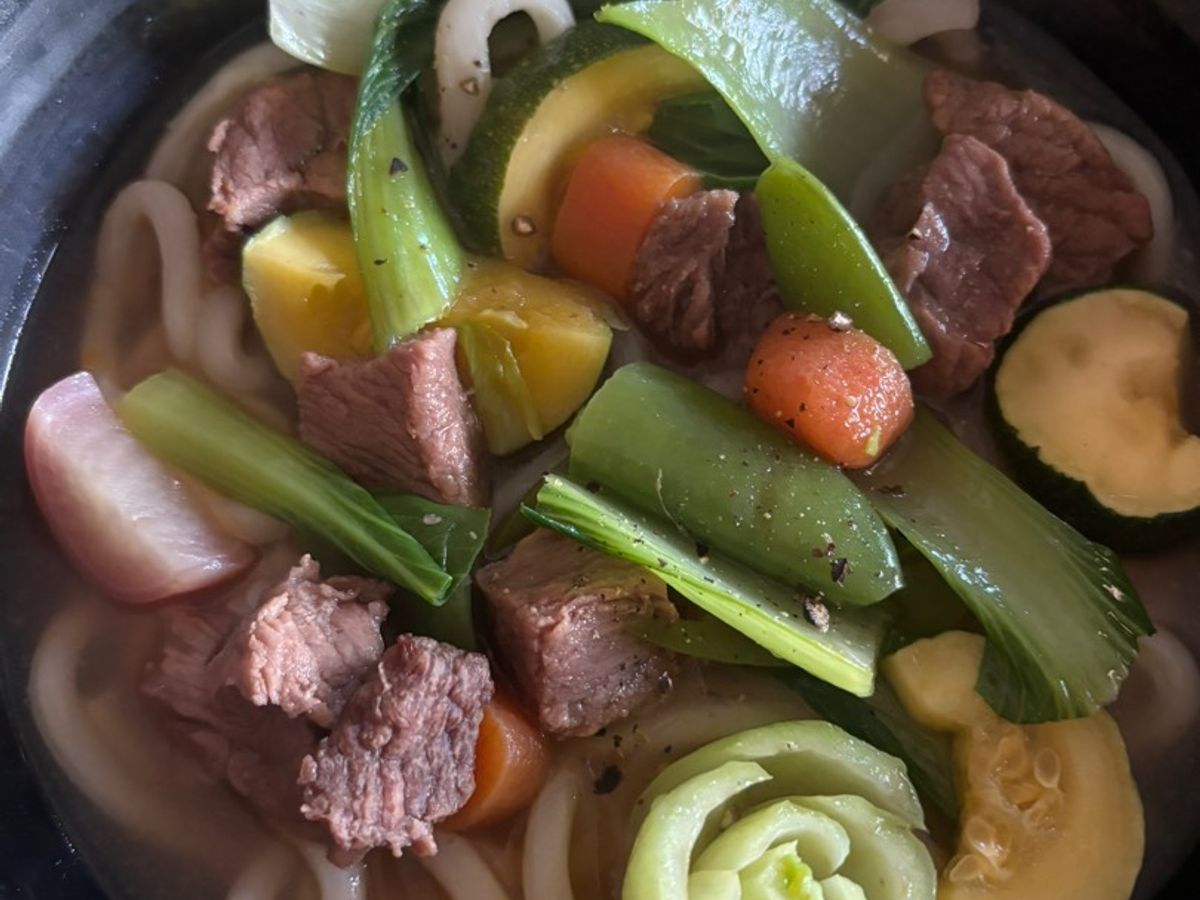 Soup Bò hầm rau củ