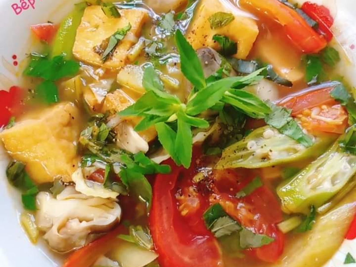Canh chua chay nấm rơm