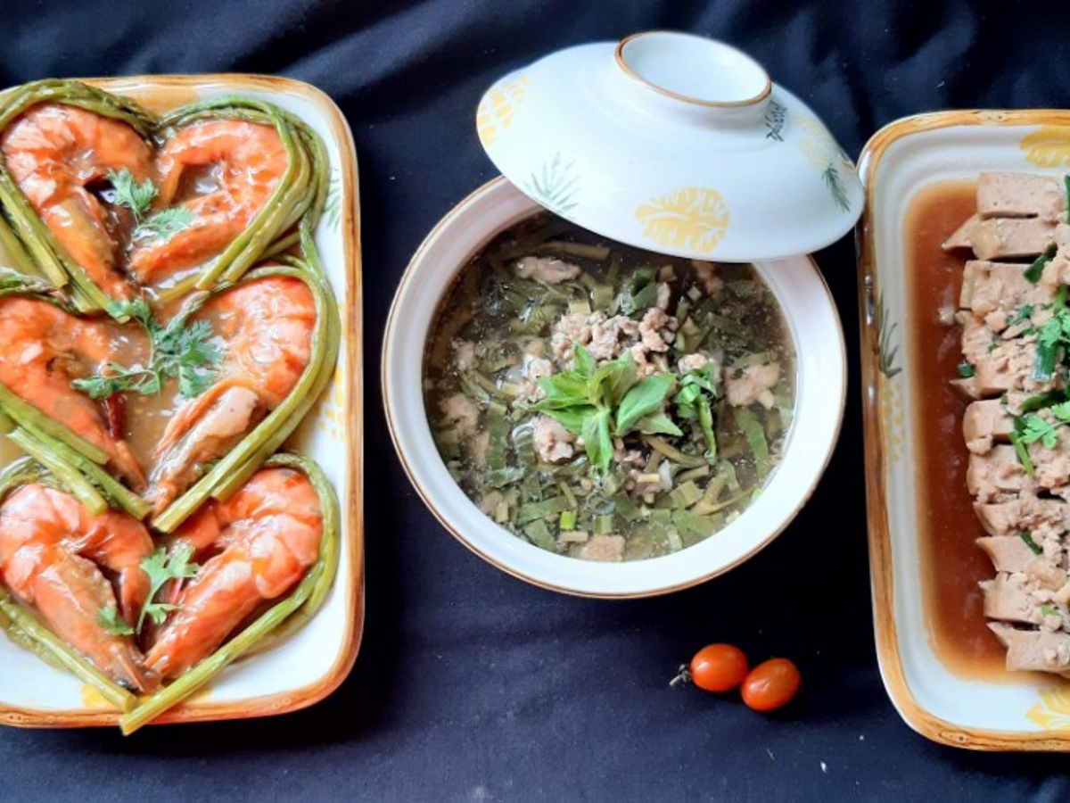 Bữa cơm gia đình