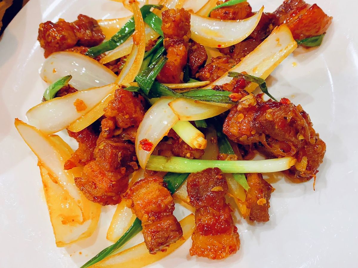 Ba chỉ heo chiên giòn sốt nước mắm