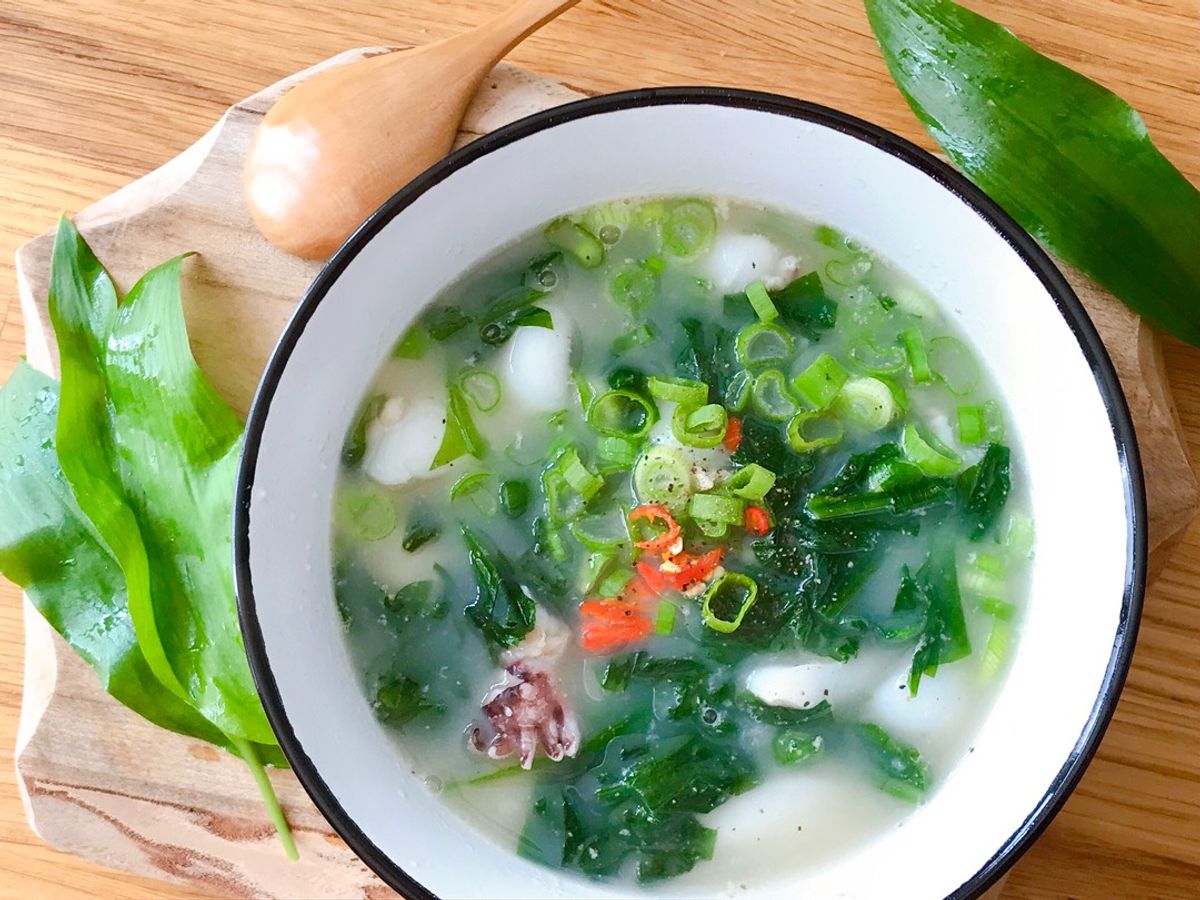 Canh Tỏi Gấu Mực Nang