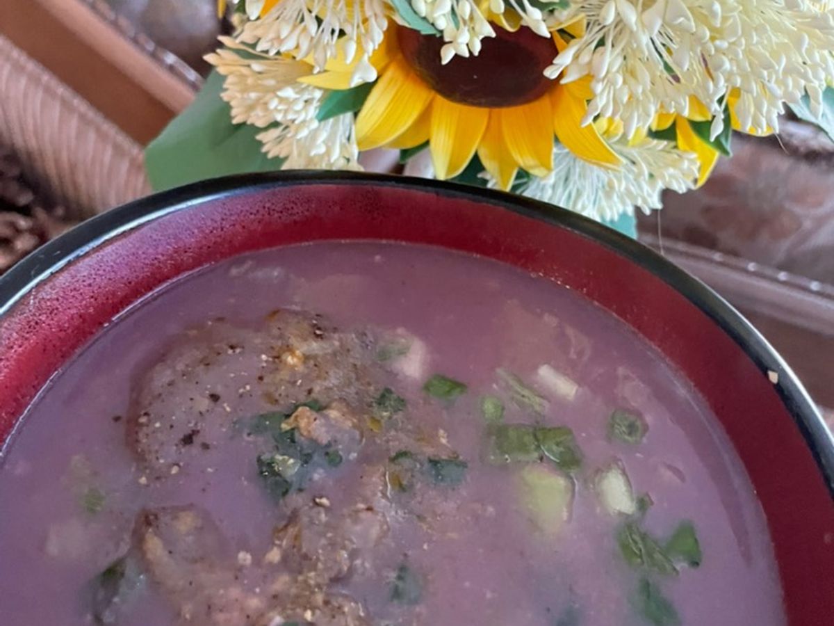 Canh khoai môn tím nấu gạch cua