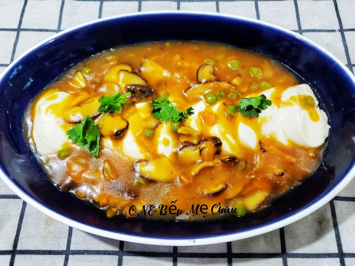 Đậu hũ non sốt nấm đông cô