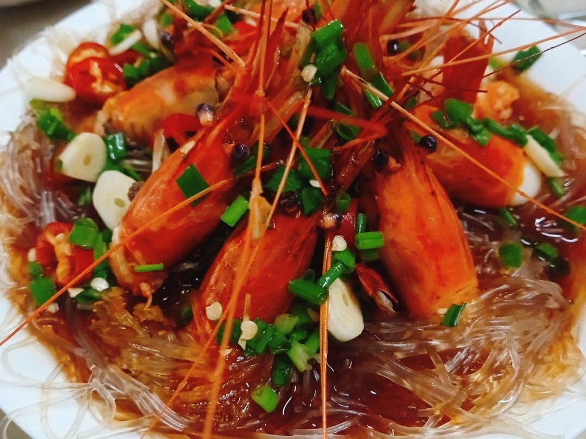 Tôm hấp miến