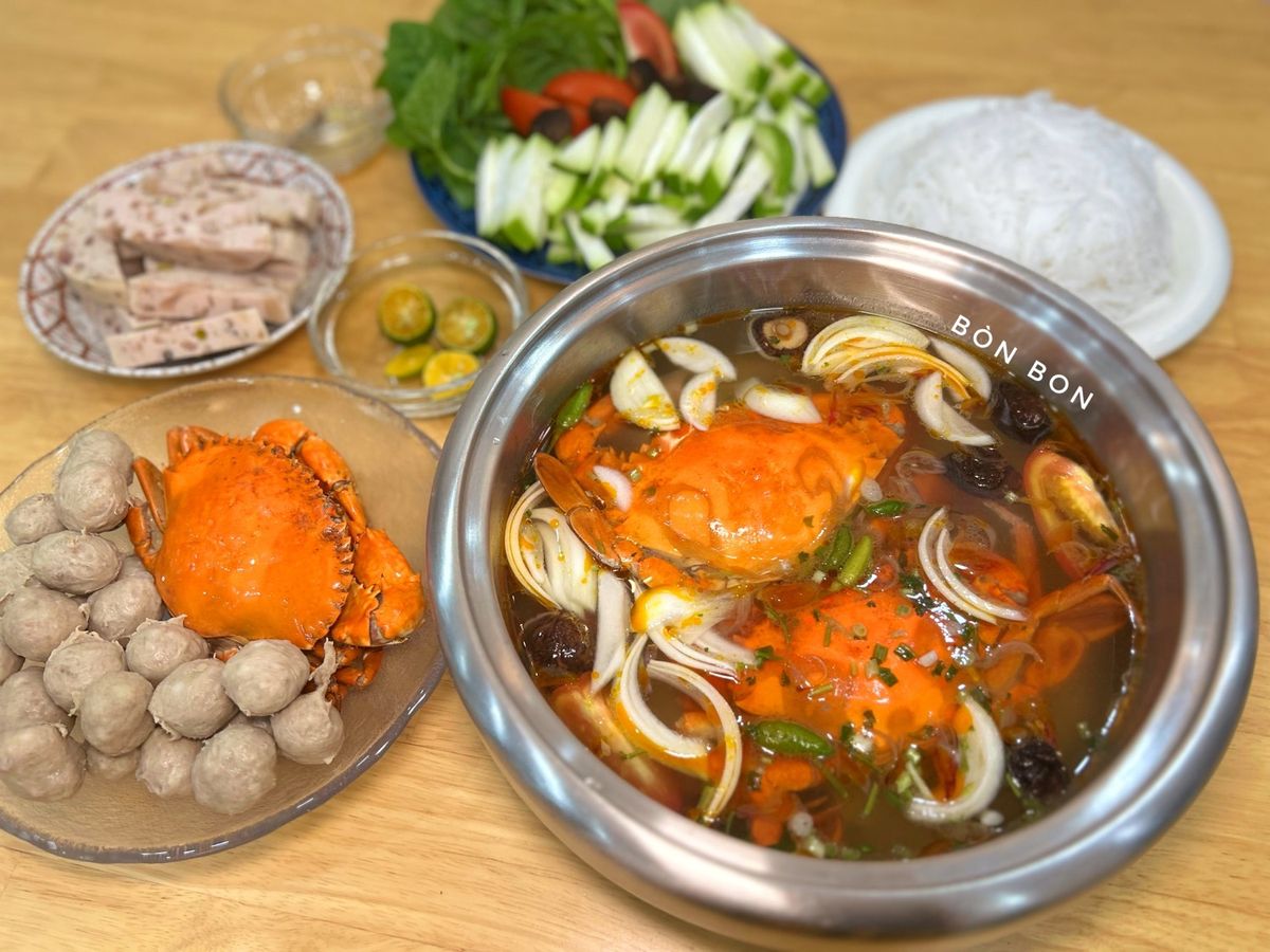 Lẩu Cua Nấu Bầu